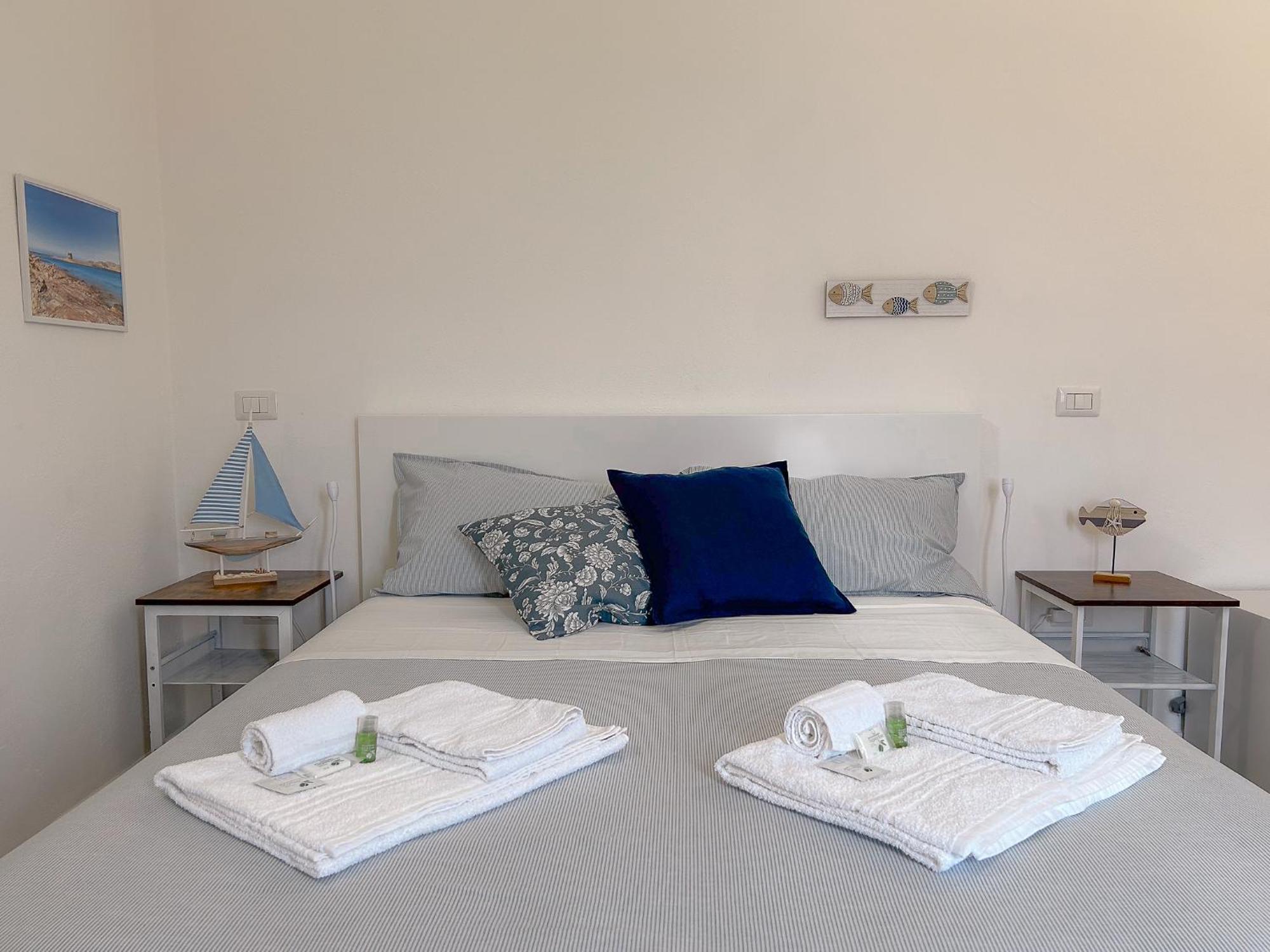 La Marina - Rooms In Stintino Dış mekan fotoğraf