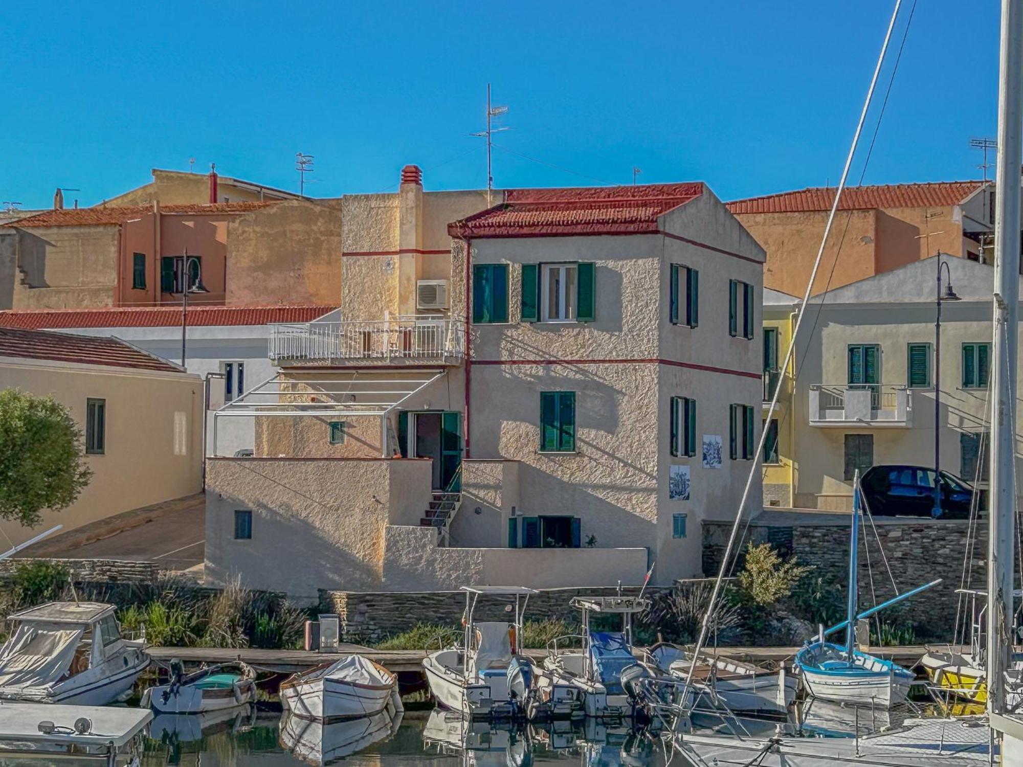 La Marina - Rooms In Stintino Dış mekan fotoğraf